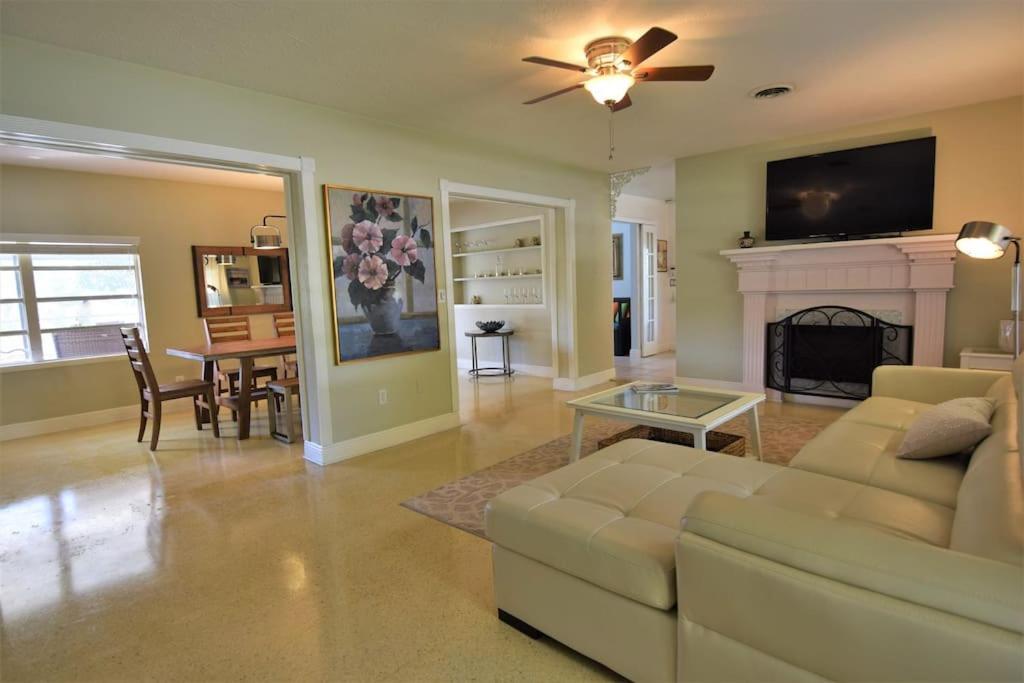 فيلا Rowena House 2Bd Den 2Bth Heated Pool Near Siesta Key ساراسوتا المظهر الخارجي الصورة