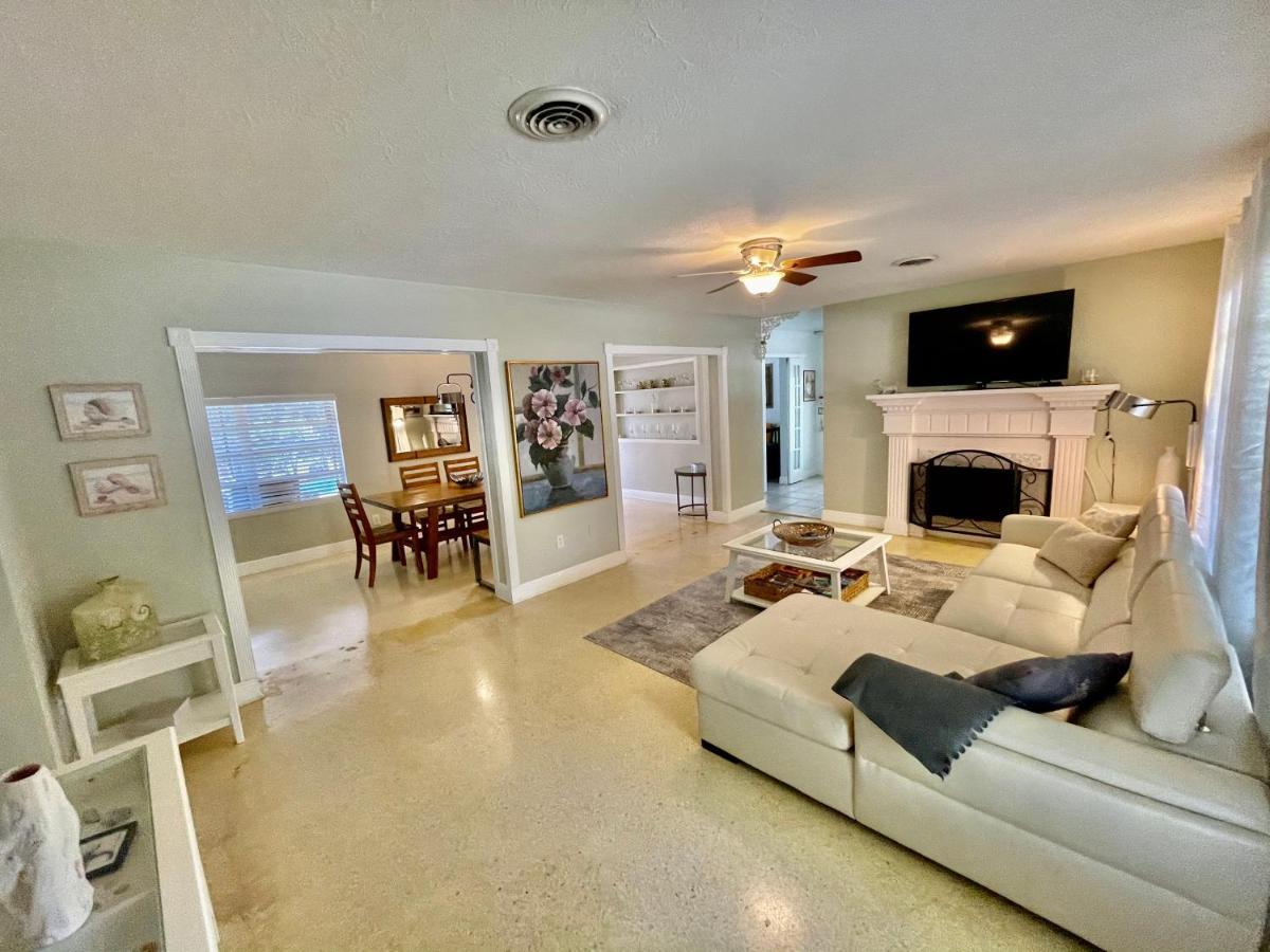 فيلا Rowena House 2Bd Den 2Bth Heated Pool Near Siesta Key ساراسوتا المظهر الخارجي الصورة