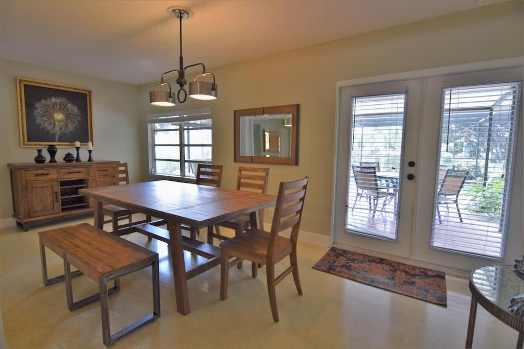 فيلا Rowena House 2Bd Den 2Bth Heated Pool Near Siesta Key ساراسوتا المظهر الخارجي الصورة
