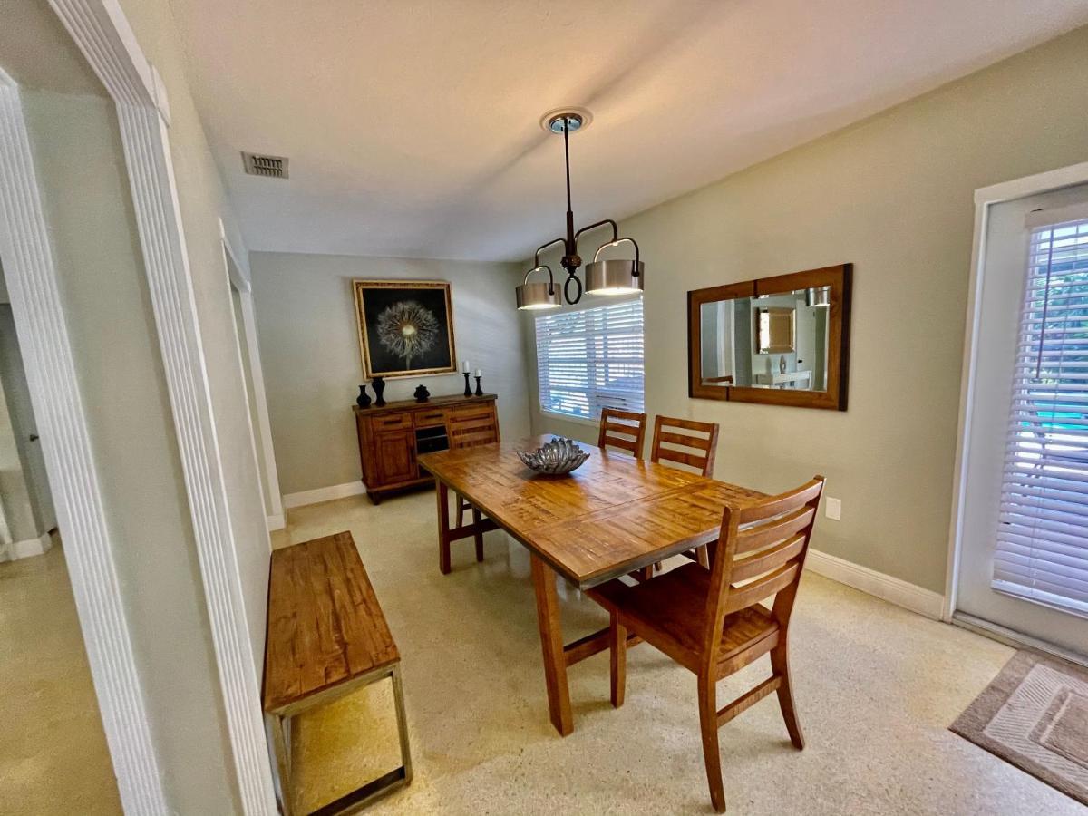 فيلا Rowena House 2Bd Den 2Bth Heated Pool Near Siesta Key ساراسوتا المظهر الخارجي الصورة